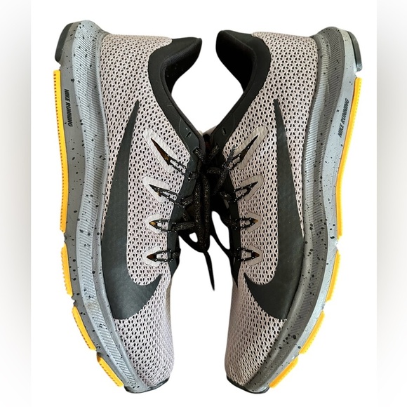 Nike Quest 2 SE Pumice Black Coral Stardust colorway Size 8.5 - Picture 4 of 7